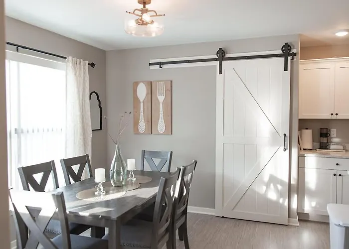 New 2 Bed With Office In * Loves Park